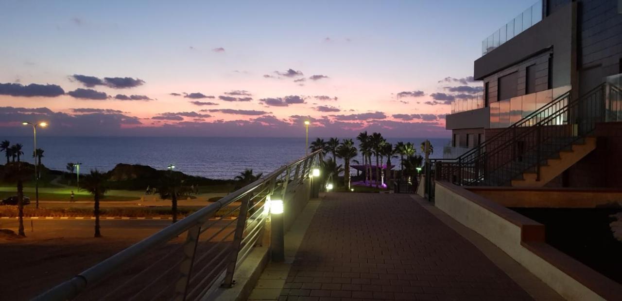 Seascape Terraces Netanya Villa Екстериор снимка