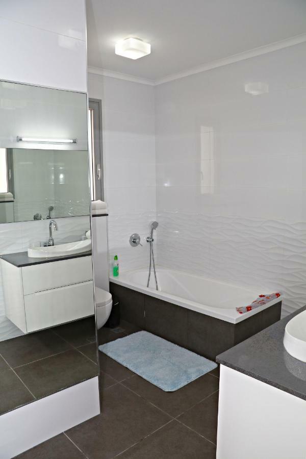 Seascape Terraces Netanya Villa Екстериор снимка