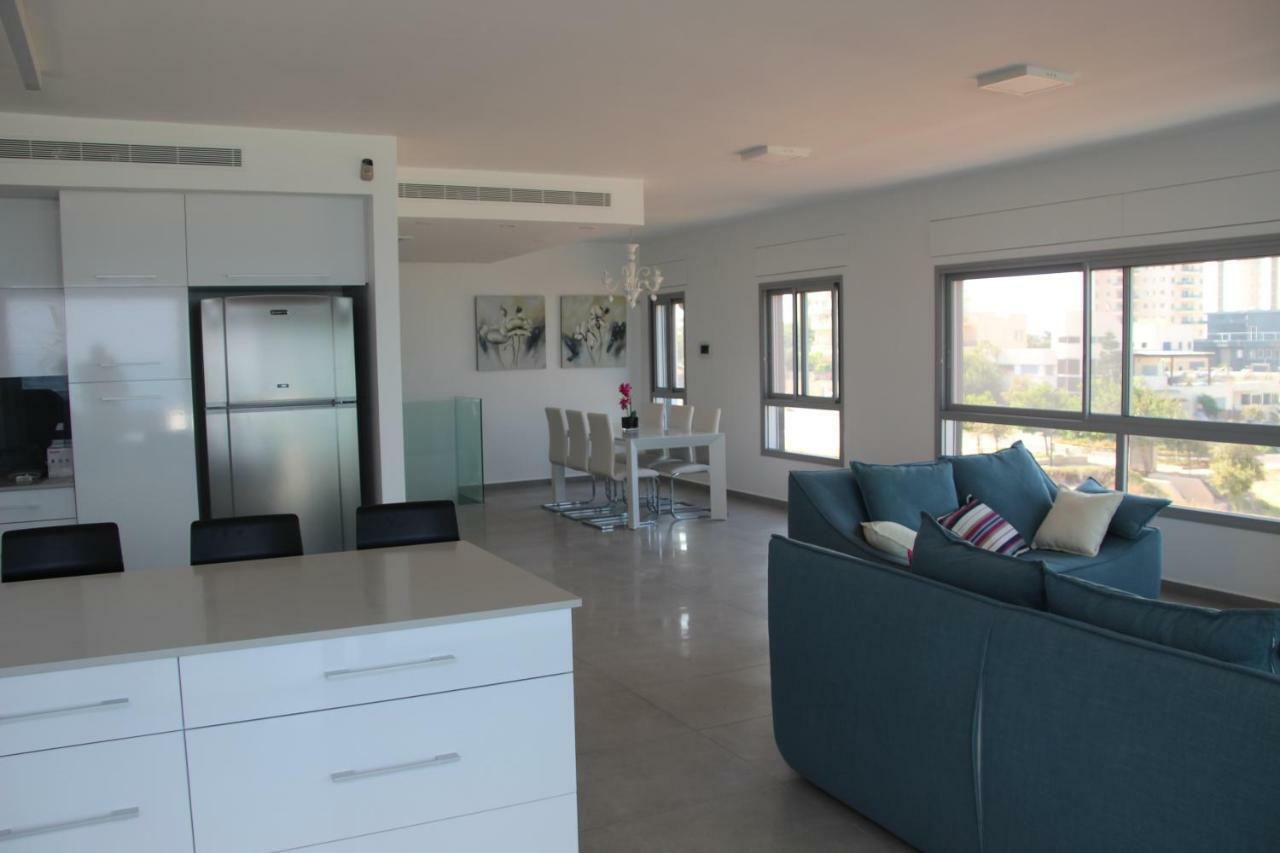 Seascape Terraces Netanya Villa Екстериор снимка